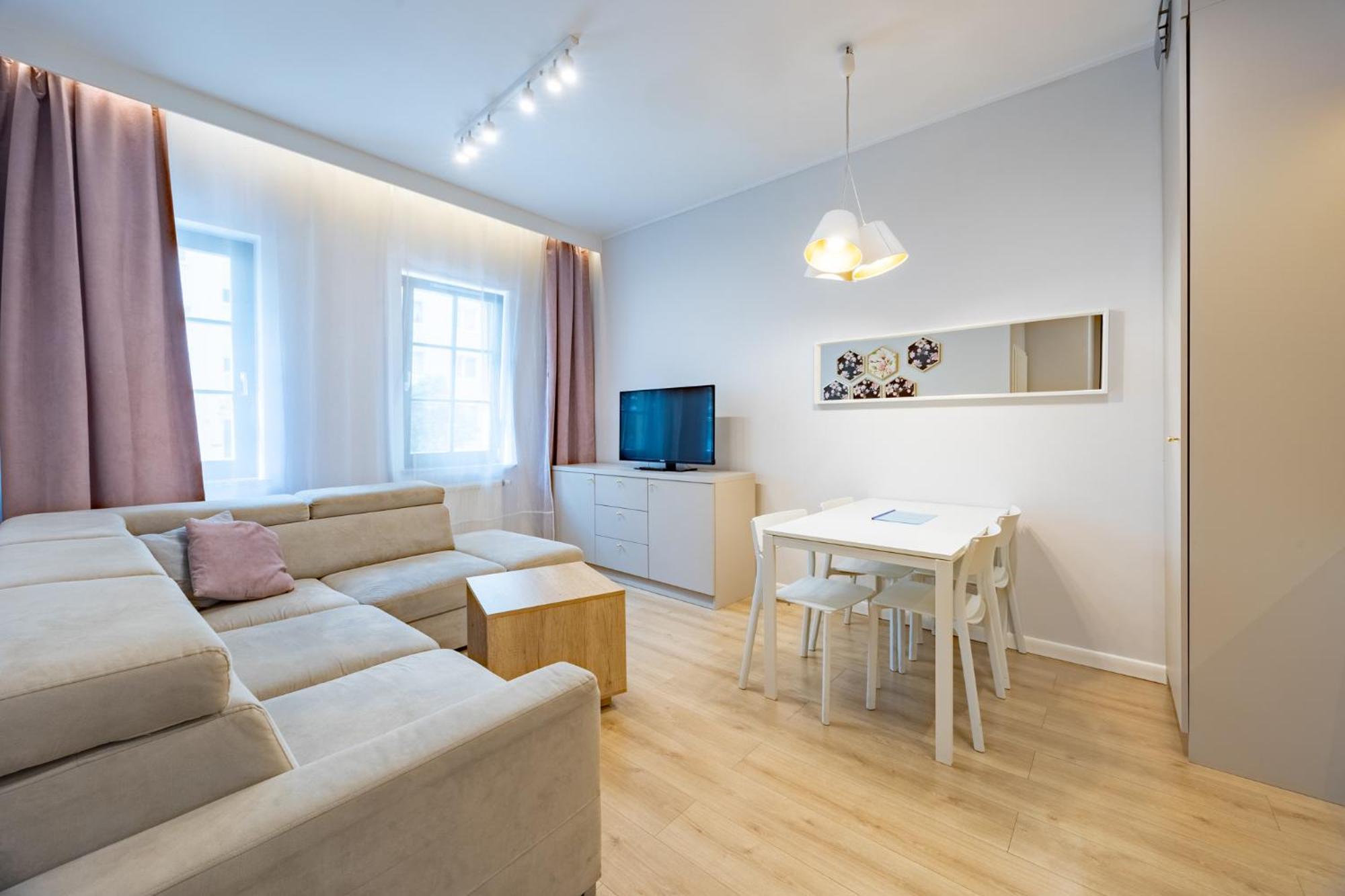 سفينويتشي Apartamenty Rondo المظهر الخارجي الصورة